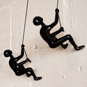 Climbing Man Home Decor Classic Wall-Art Sculpture | 2-Piece | Black |
